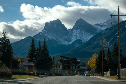 EDG与VG巅峰对决今晚震撼直播，谁能问鼎荣耀之巅？